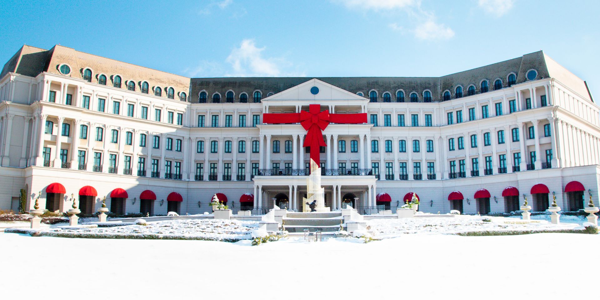 Christmas 2022 Weekend Getaways in Pennsylvania Nemacolin