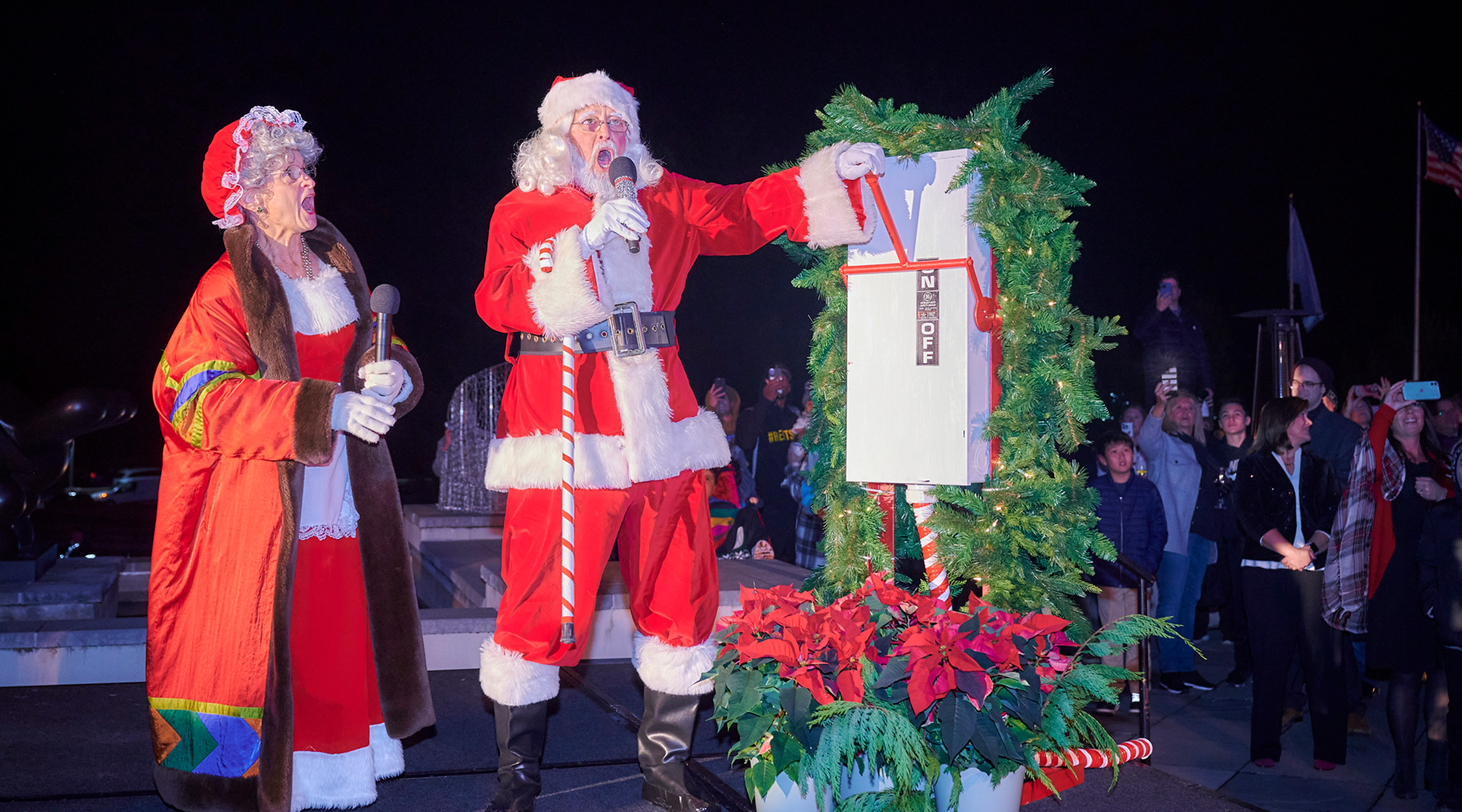 Light Up Nemacolin - Mrs. Claus & Santa turn on the displays
