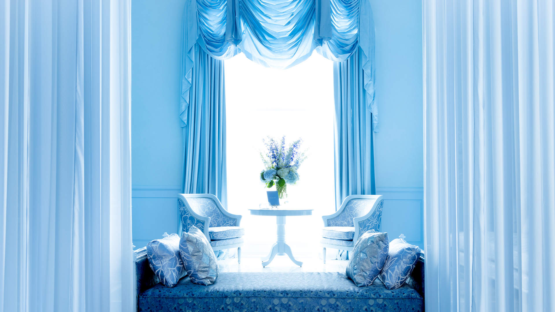 The Bleu Room