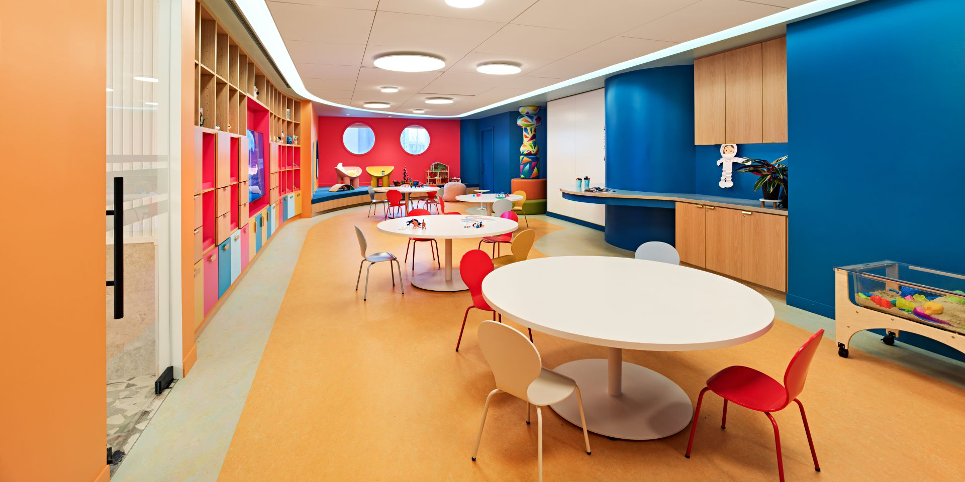 primary color room for kid activities